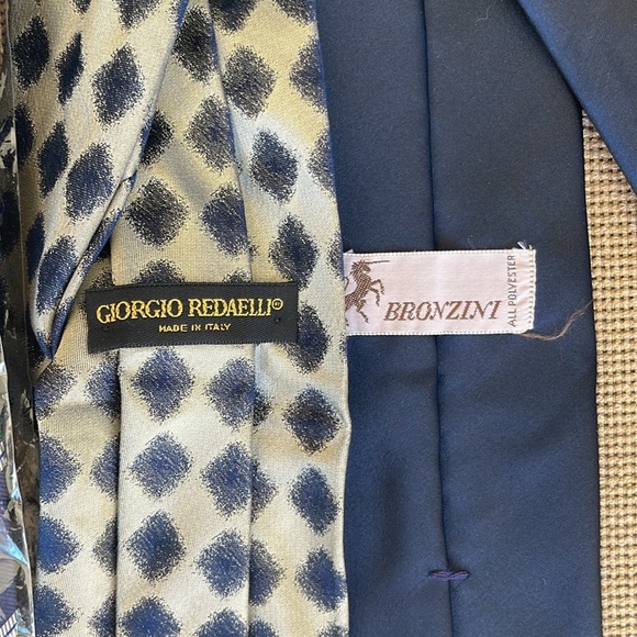 Vintage Designer Men's Ties Set of 4 - Picture 4 of 5